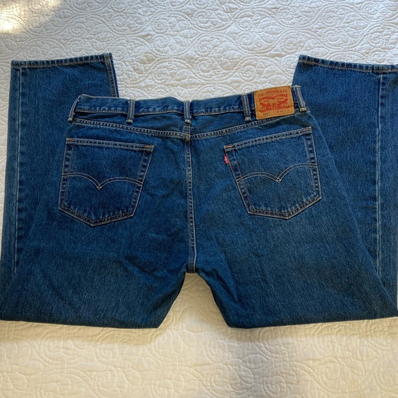 LEVI'S 505 NWOT Men's Medium Wash Straight Leg Jeans 40x30 100% Cotton - Picture 3 of 8